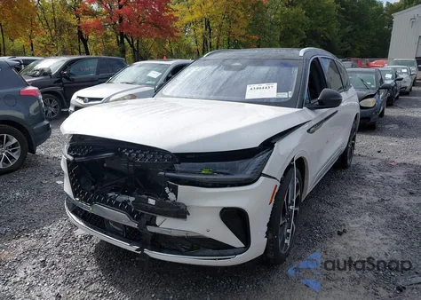 2024 Lincoln Nautilus Black Label из США, поврежденный, VIN 5LMPJ9JA7RJ803606